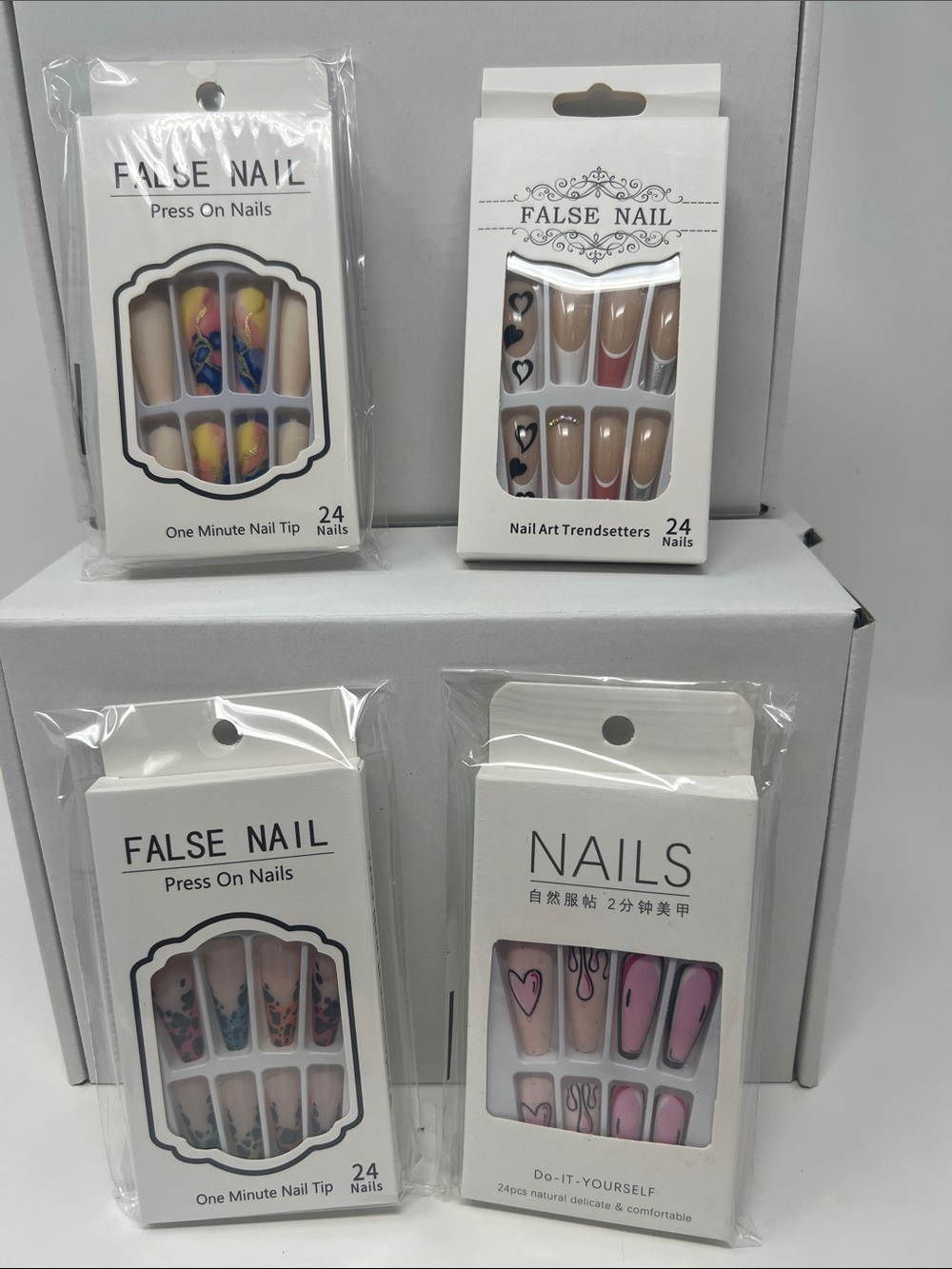 Bundle of 4 sets of assorted press on nails-14